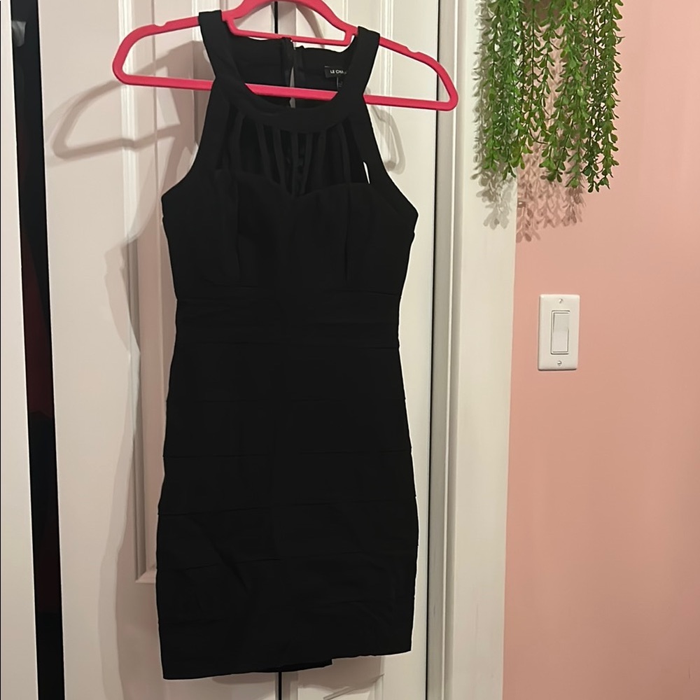 Le Chateau Black Halter Bodycon Mini Dress Cocktail